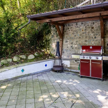 Con Darsena-castelletto Ticino فيلة *