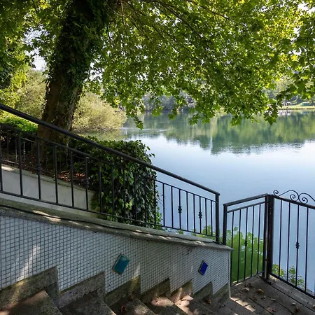 Con Darsena-castelletto Ticino فيلة *