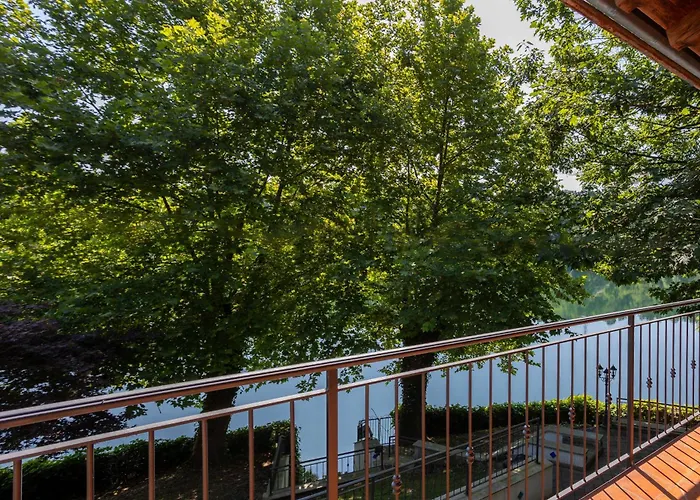 Con Darsena-castelletto Ticino * Castelletto sopra Ticino