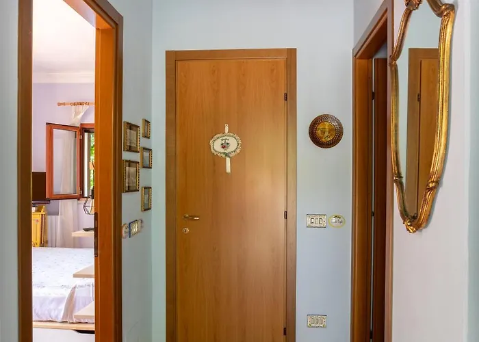 Con Darsena-castelletto Ticino